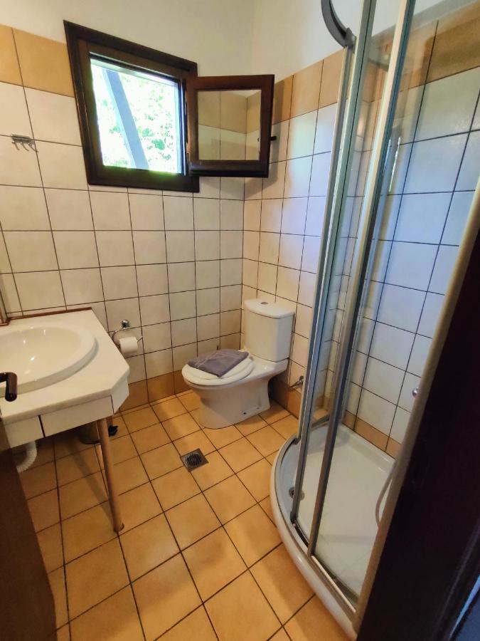 Hotel Vrionis Áyios Dhimítrios Zewnętrze zdjęcie