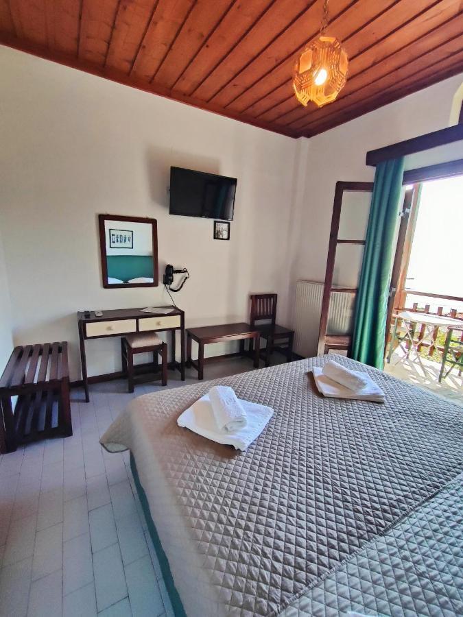 Hotel Vrionis Áyios Dhimítrios Zewnętrze zdjęcie