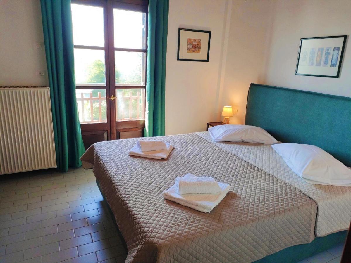 Hotel Vrionis Áyios Dhimítrios Zewnętrze zdjęcie
