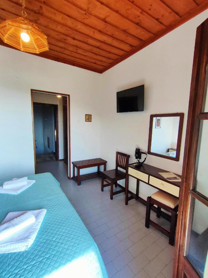 Hotel Vrionis Áyios Dhimítrios Zewnętrze zdjęcie