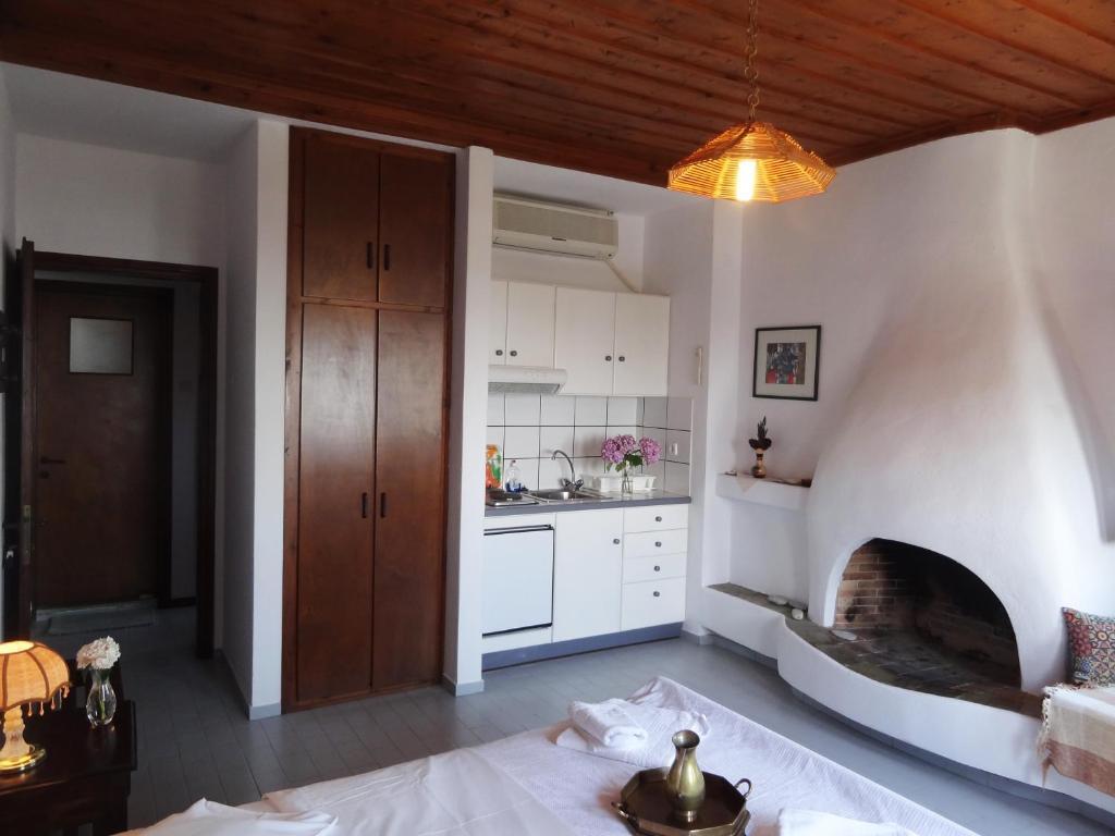 Hotel Vrionis Áyios Dhimítrios Pokój zdjęcie