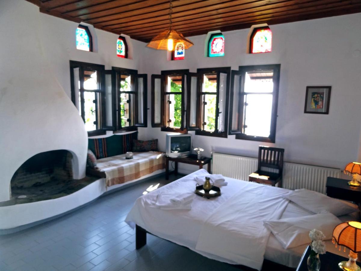 Hotel Vrionis Áyios Dhimítrios Zewnętrze zdjęcie